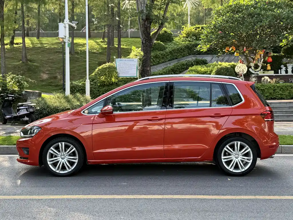 Volkswagen Golf Sportsvan 2016 — фото 4