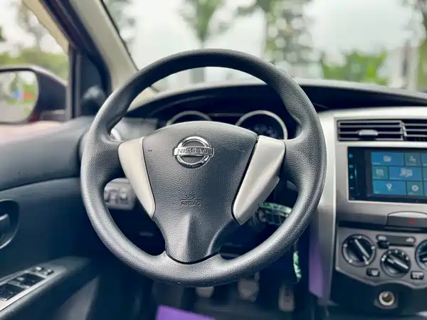 Nissan Livina 2014