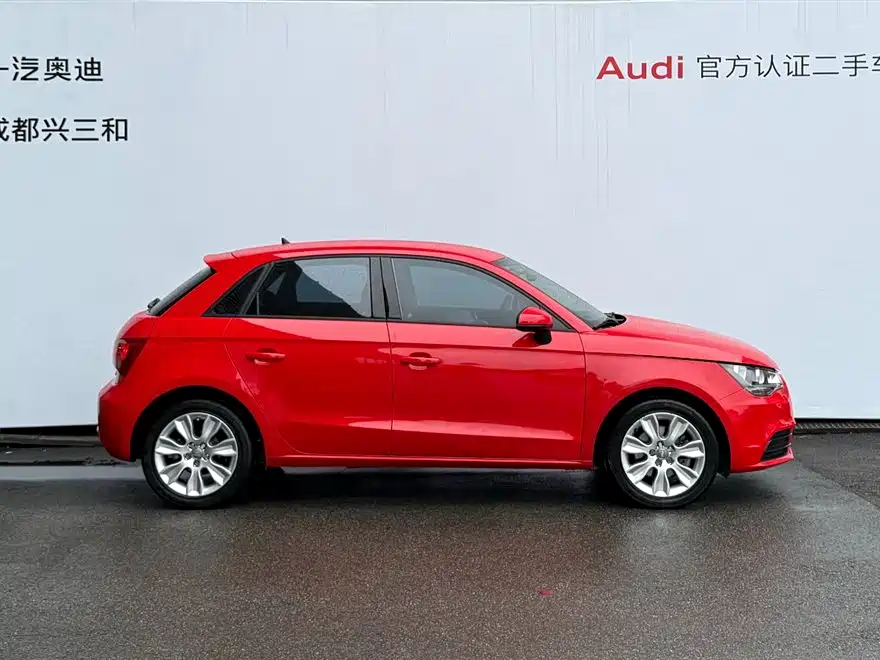 Audi A1 2015 — фото 3