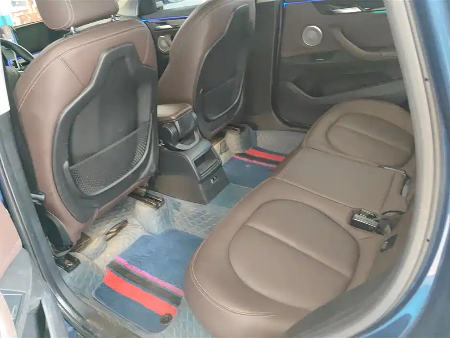BMW X1 2021 — фото 11