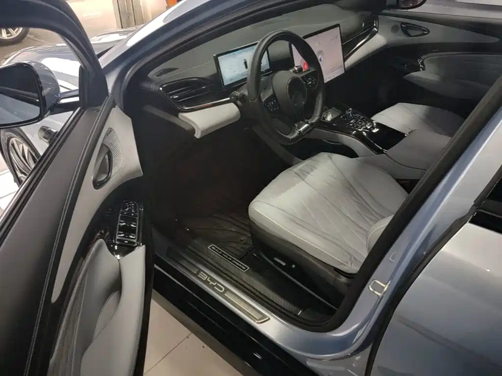 BYD Seal 2023 — фото 16