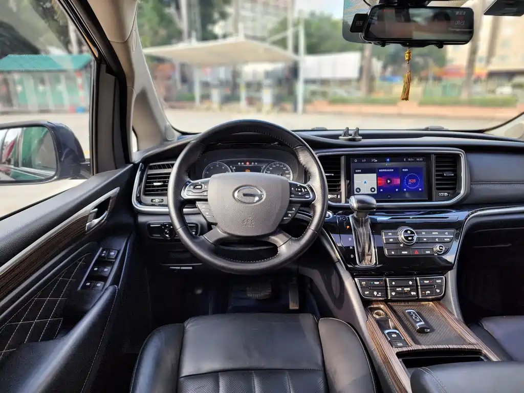 GAC Motor Trumpchi M8 2019 — фото 14
