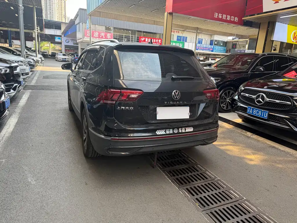 Volkswagen Tiguan L 2025