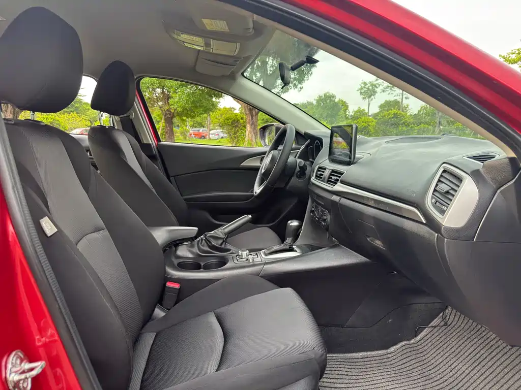 Mazda 3 Angkesela 2019 — фото 13