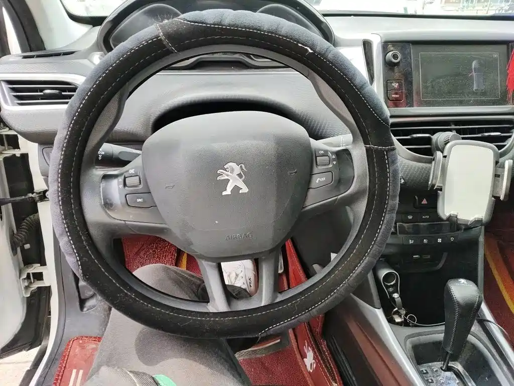 Peugeot 2008 2016
