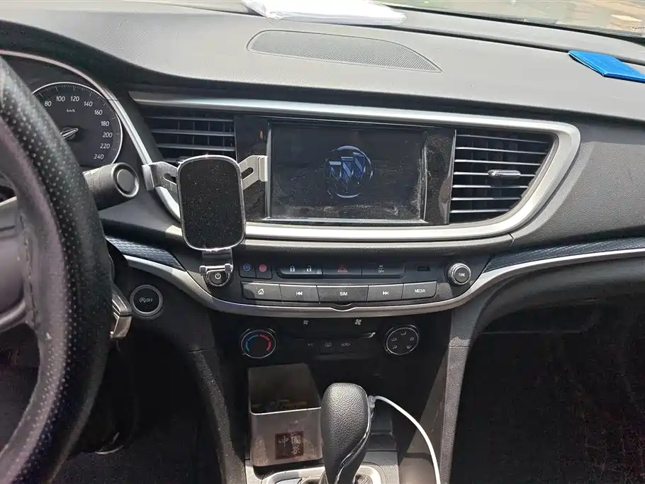 Buick Excelle 2020 — фото 13