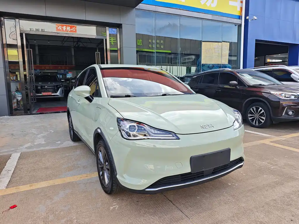 Neta V 2023