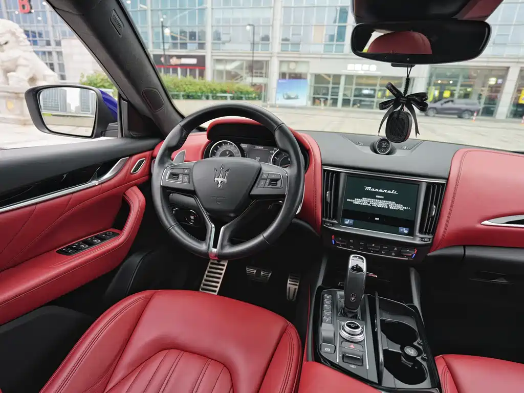 Maserati Levante 2021 — фото 10