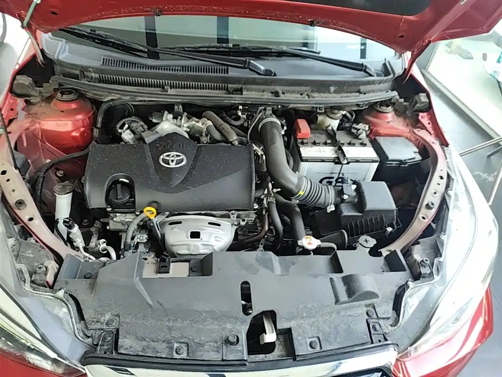 Toyota Yaris L 2023 — фото 20