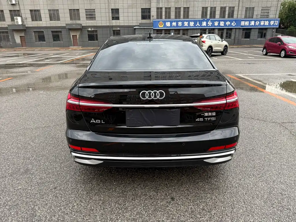 Audi A6L 2019 — фото 8