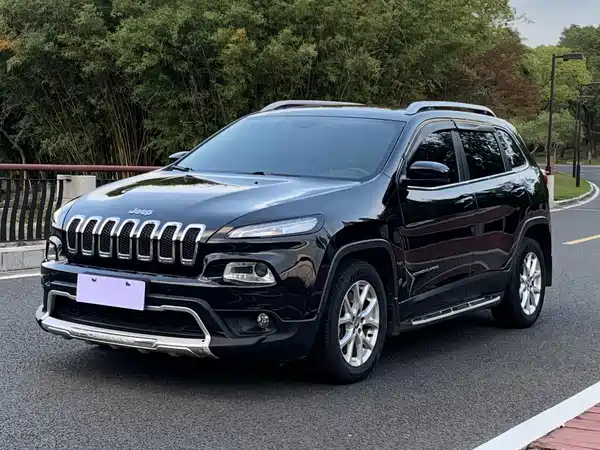 Jeep Cherokee 2017