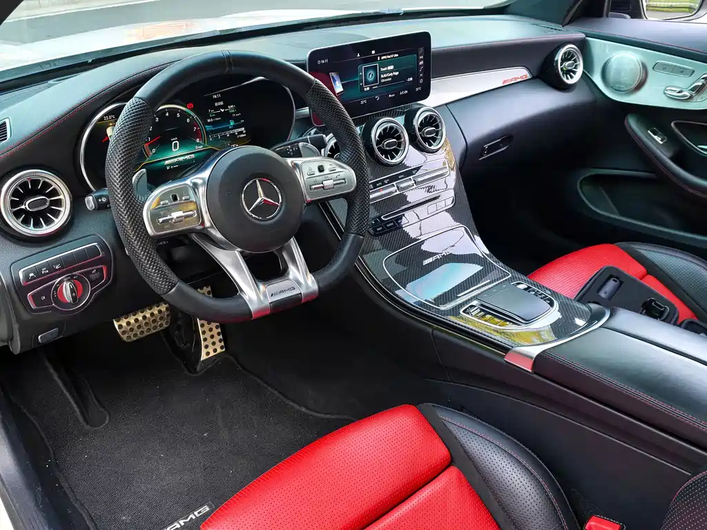 Mercedes-Benz C-Class AMG 2018 — фото 7