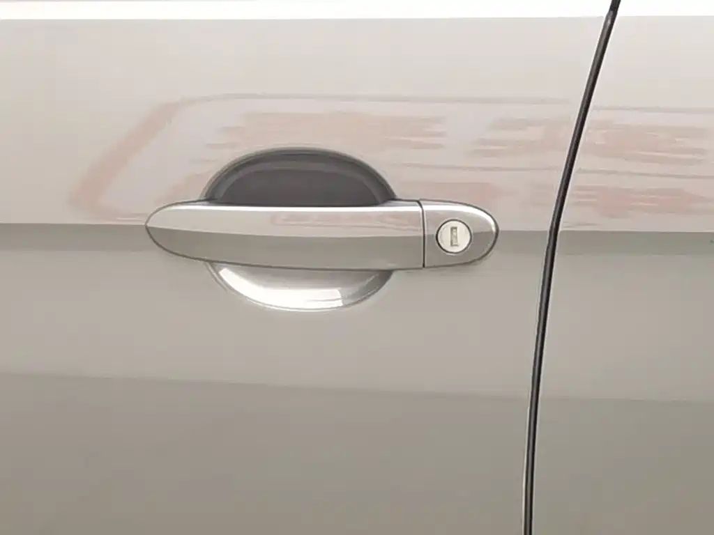 Volkswagen Jetta 2015 — фото 18