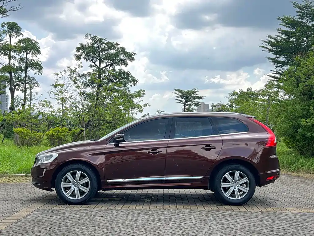 Volvo XC60 2016 — фото 4