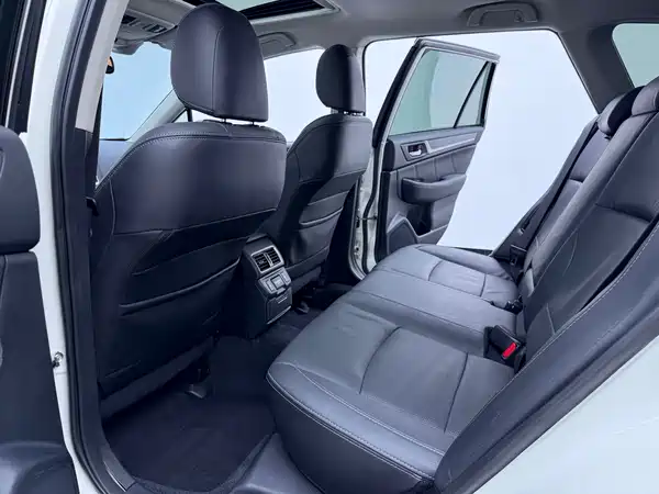 Subaru Outback 2018