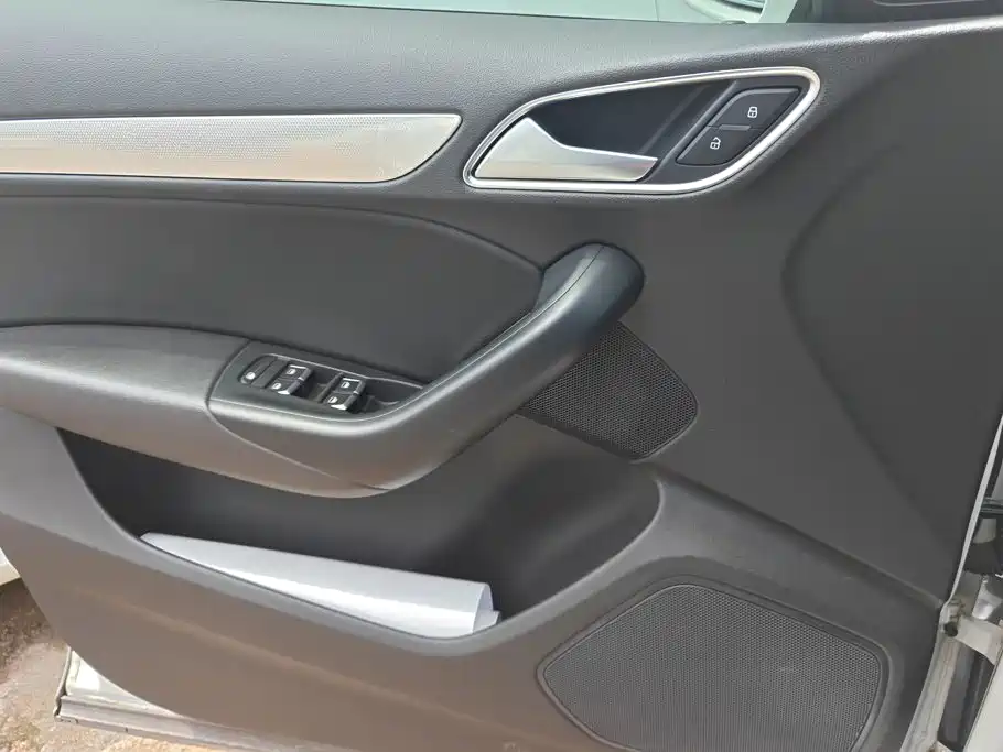 Audi Q3 2015