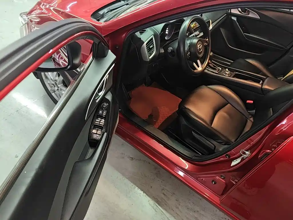 Mazda 3 Angkesela 2019 — фото 16