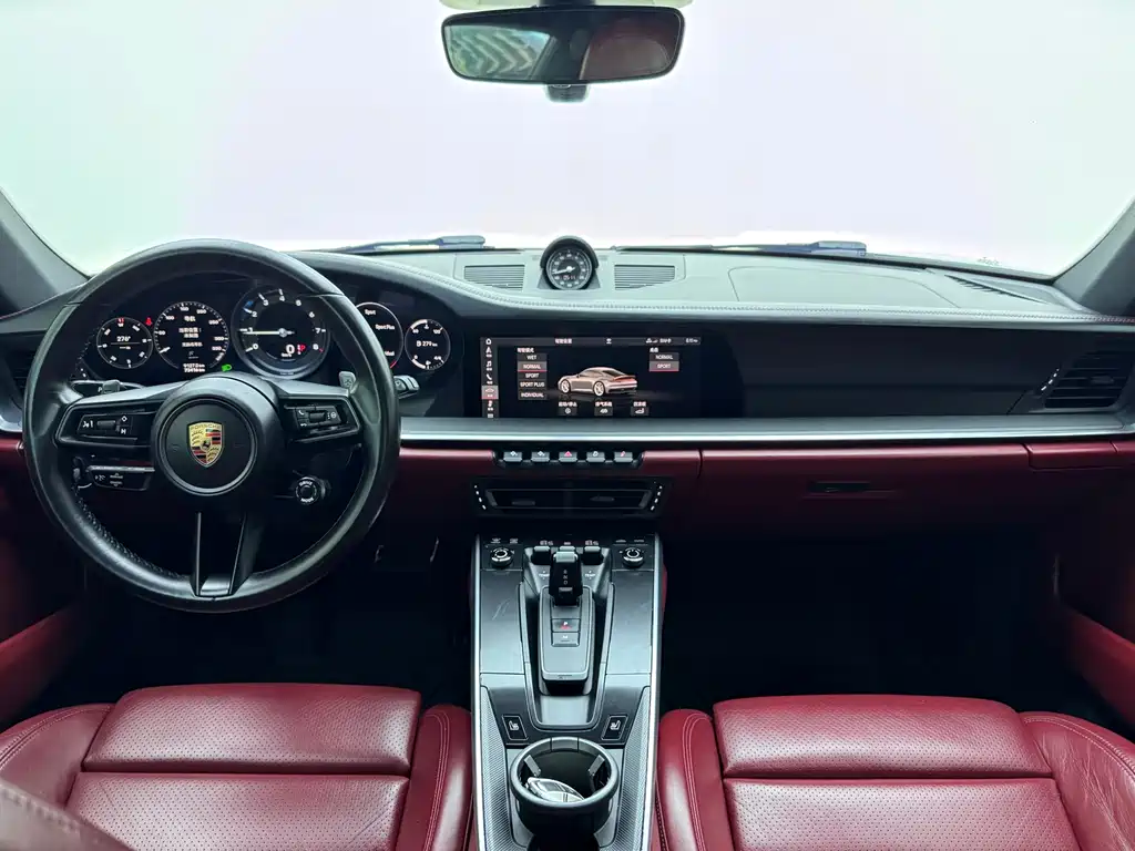Porsche 911 2020 — фото 6