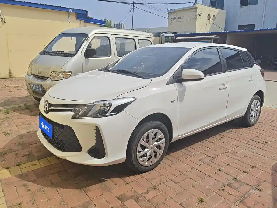 Toyota Vios FS 2023
