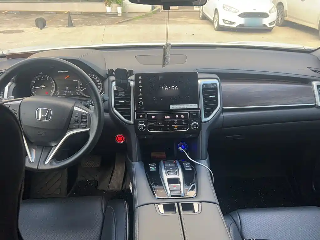 Honda UR-V 2020 — фото 10