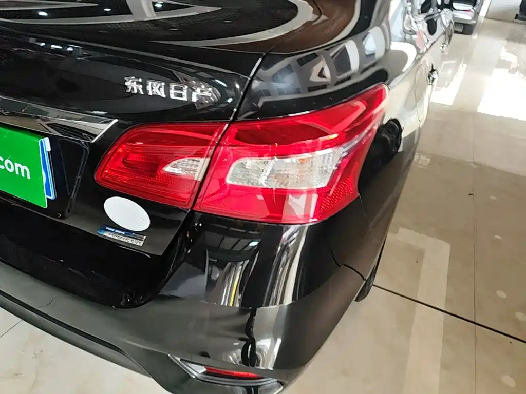 Nissan Sylphy 2018 — фото 8