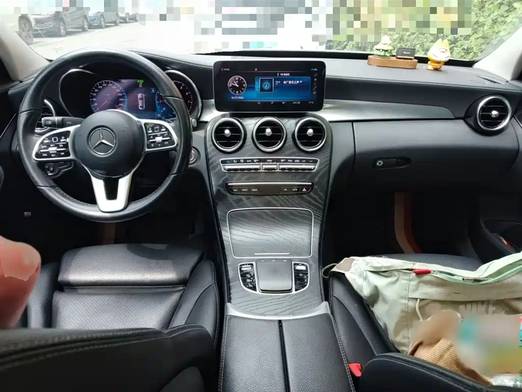 Mercedes-Benz C-Class 2019 — фото 13