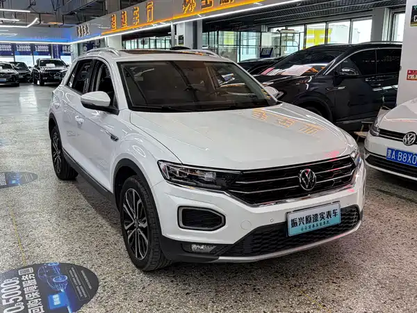 Volkswagen T-Roc 2023