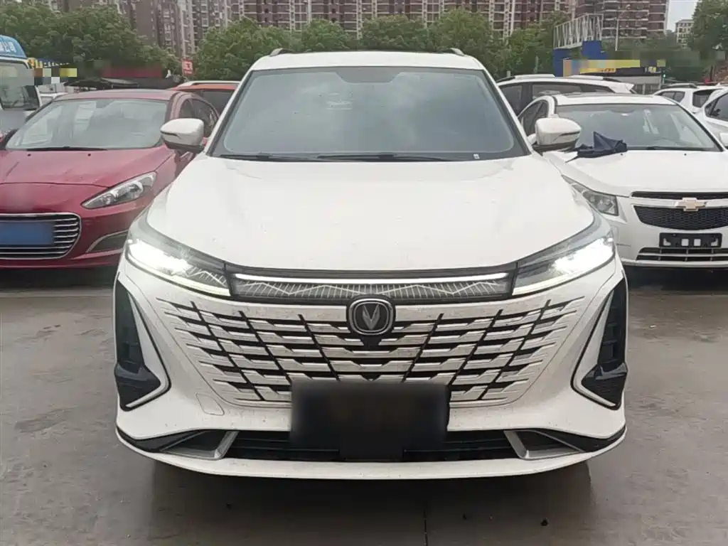 Changan CS75 PLUS 2023 — фото 3