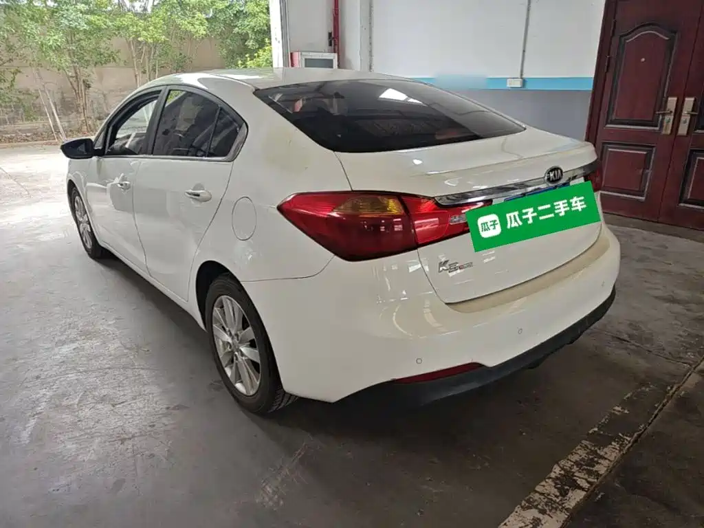 Kia K3 2015