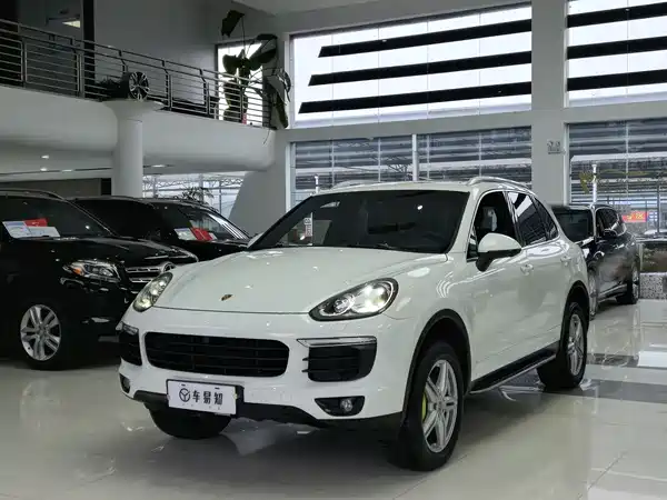 Porsche Cayenne New Energy 2016