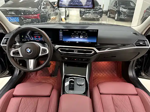 BMW 3 Series 2023