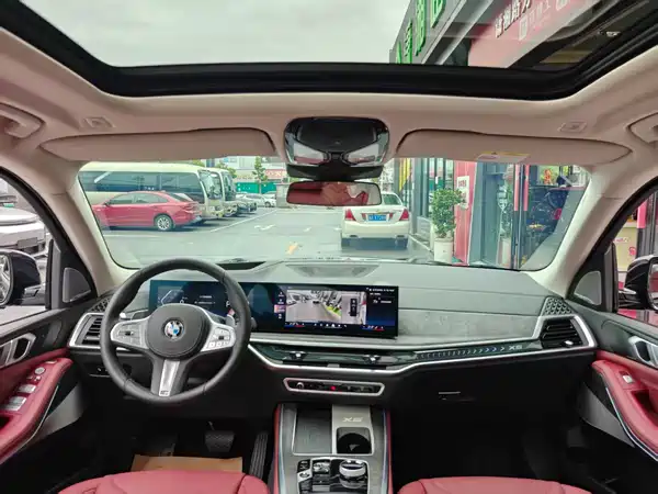 BMW X5 2024