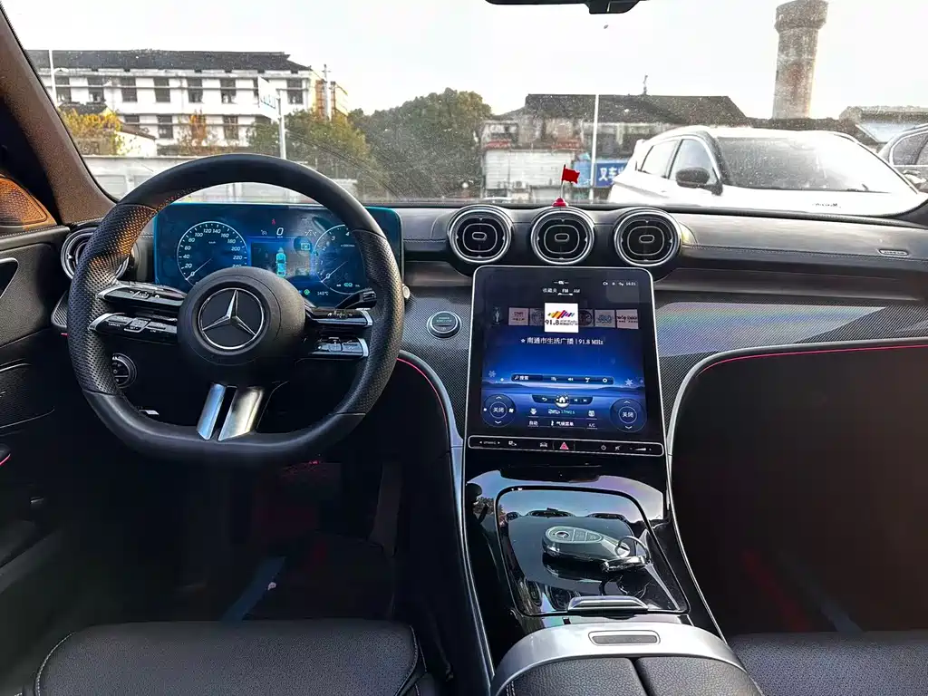 Mercedes-Benz C-Class 2022 — фото 9