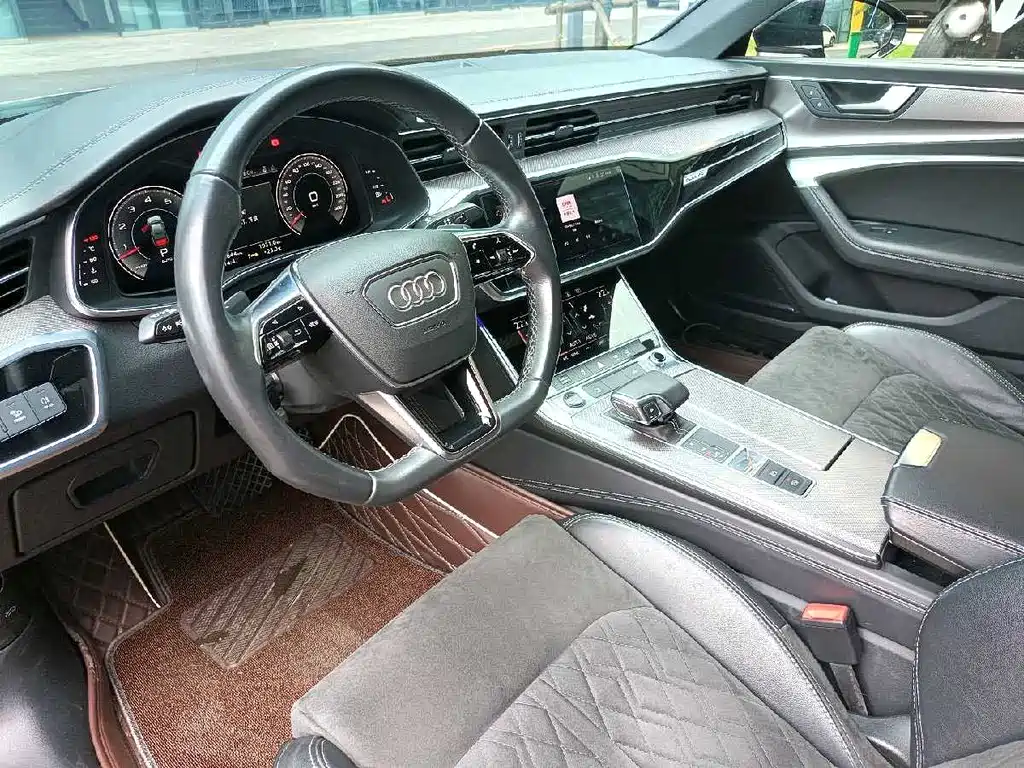 Audi A6L 2022 — фото 13
