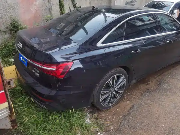 Audi A6L 2020