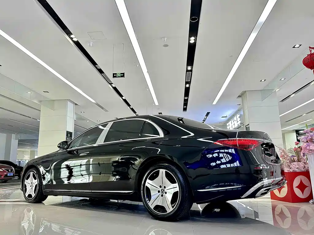 Mercedes-Benz S-Class 2023 — фото 15