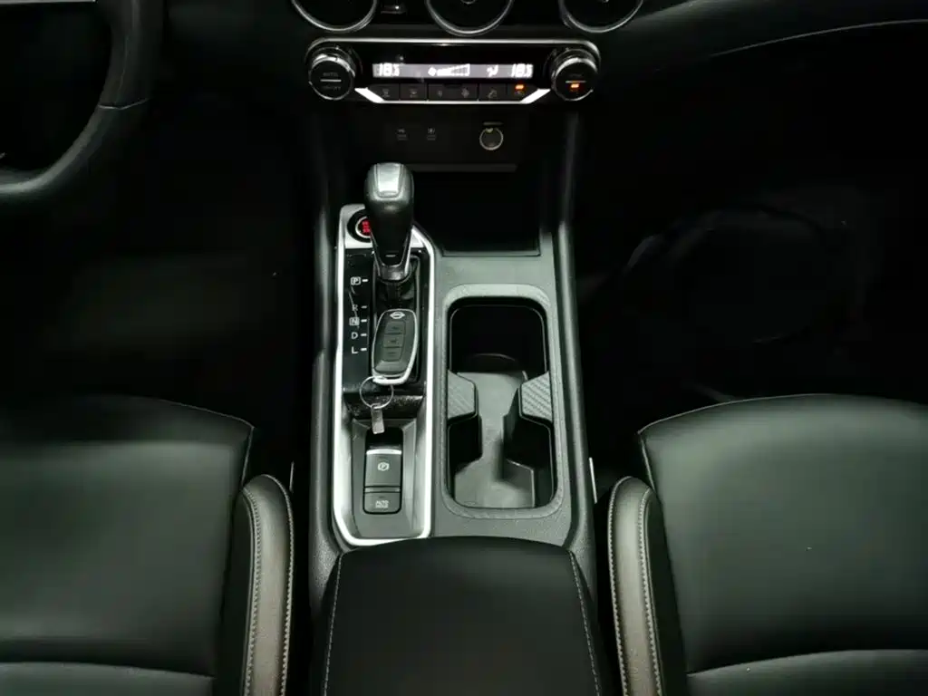 Nissan Sylphy 2024 — фото 14