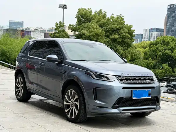 Land Rover Discovery Sport 2021