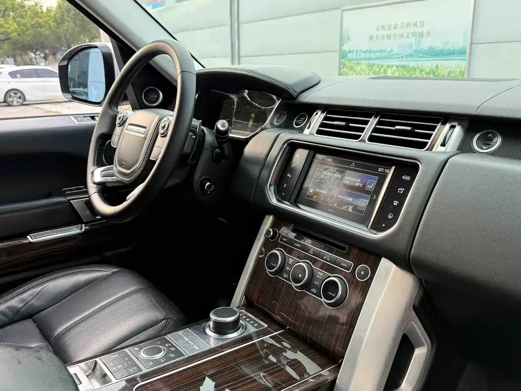 Land Rover Range Rover 2016 — фото 10