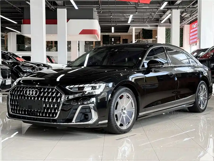 Audi A8 2024