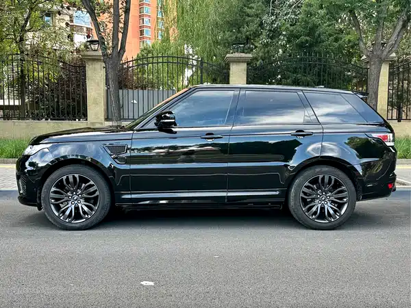 Land Rover Range Rover Sport 2018