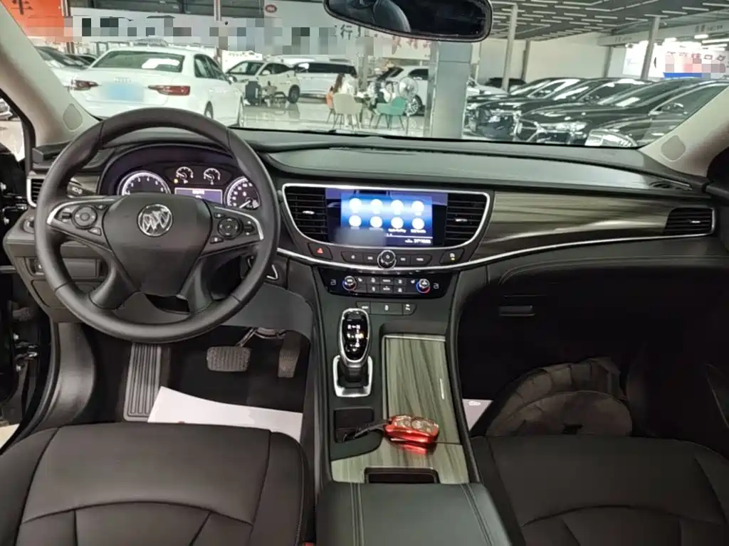 Buick LaCrosse 2022 — фото 10