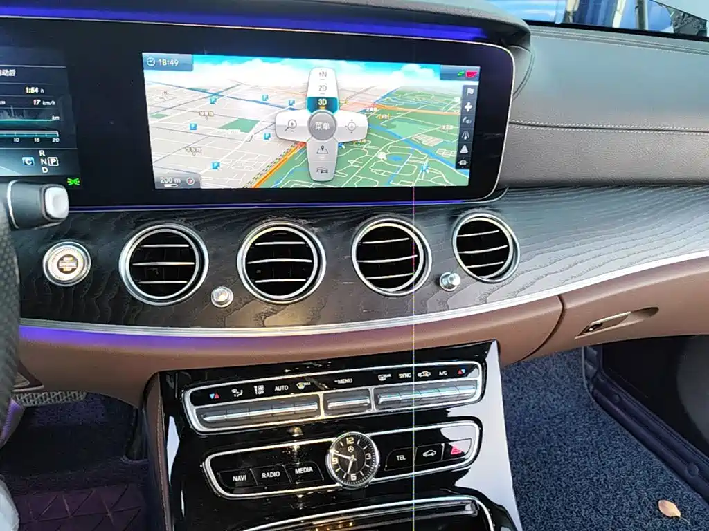 Mercedes-Benz E-Class 2017 — фото 13