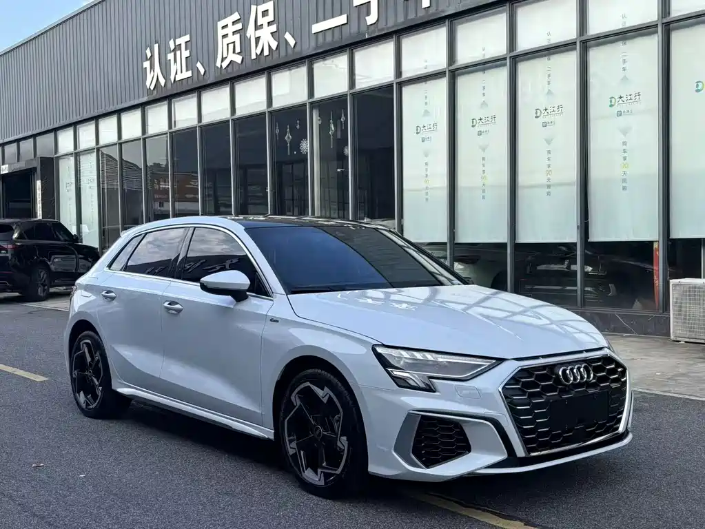 Audi A3 2023 — фото 4