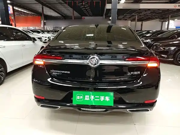 Buick LaCrosse 2022