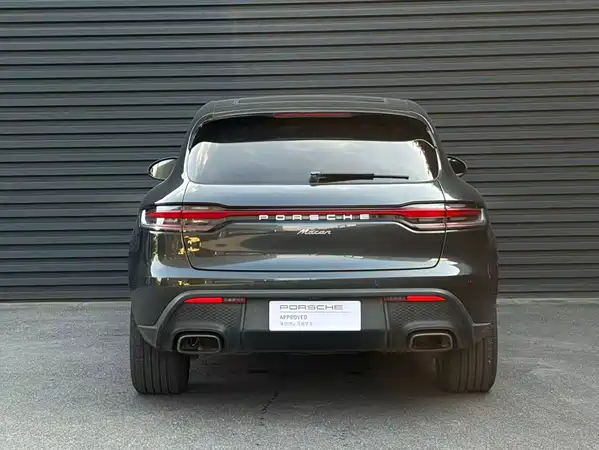 Porsche Macan 2024