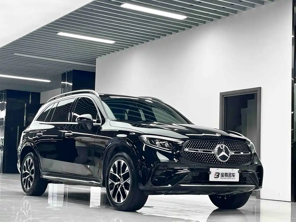 Mercedes-Benz GLC 2023 — фото 3