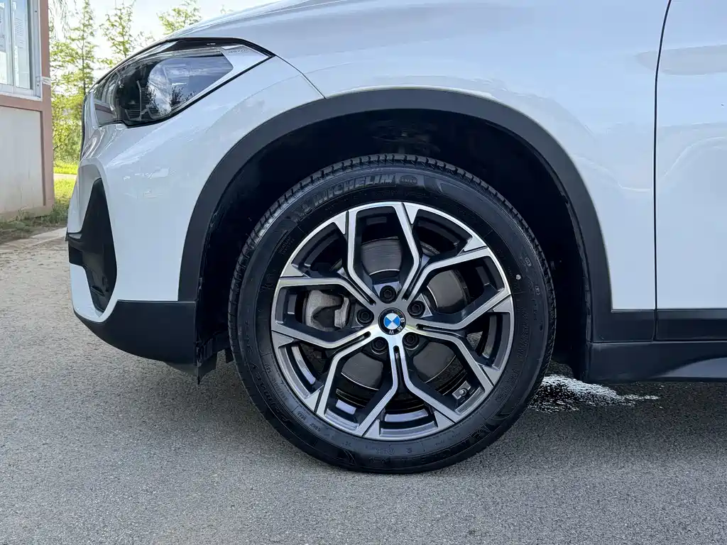 BMW X1 2022 — фото 16