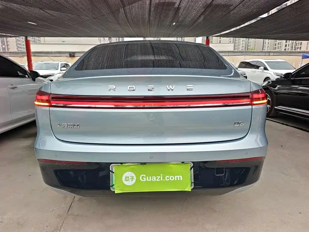 Roewe D6 2025