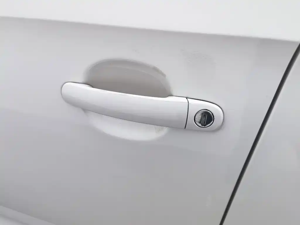 Skoda Rapid 2017 — фото 18